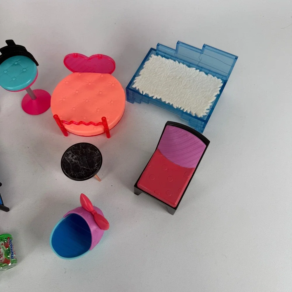 LOL Surprise Dollhouse Furniture Lot 11pc Vanity Beds Stools Accessories MGA